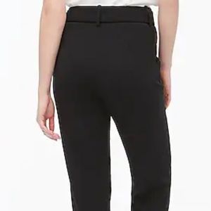 High-waisted belted pant in matte crepe